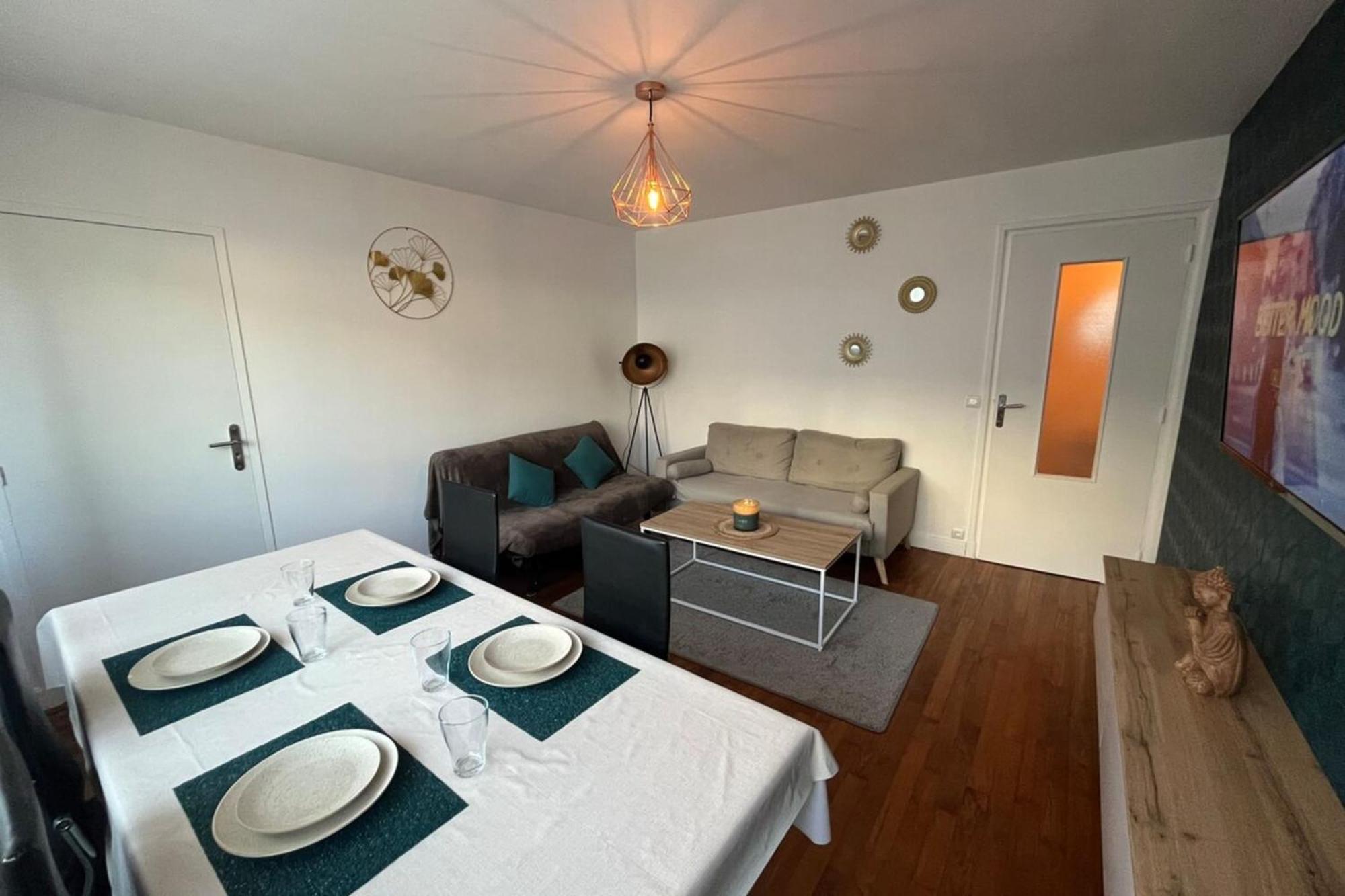 Joli Appartement Proche Centre Lorient Esterno foto
